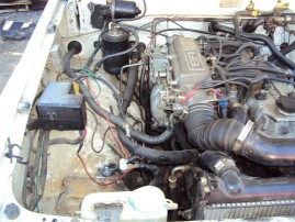 1986 TOYOTA 4RUNNER DLX, 2.4L AUTO 4WD, COLOR WHITE, STK Z15855